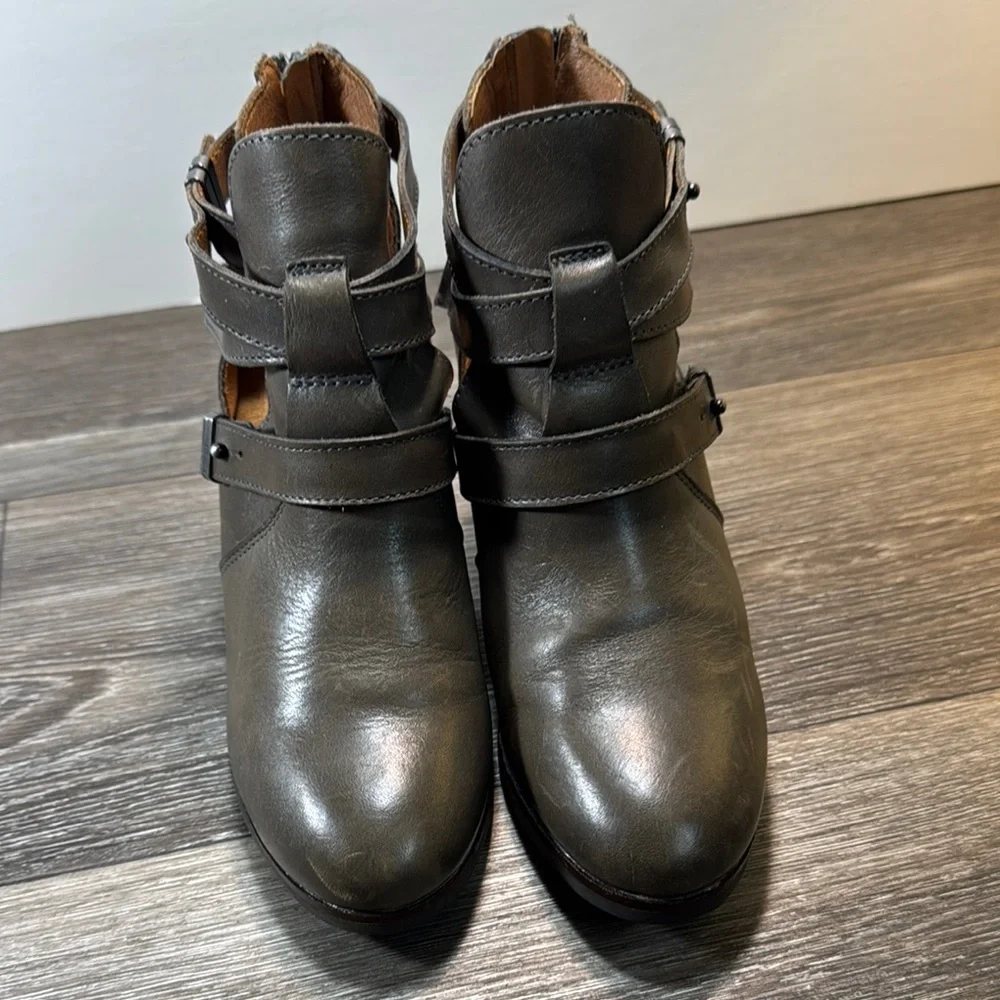 Bussola Brown Ankle Boots woman’s size 38 (b110)